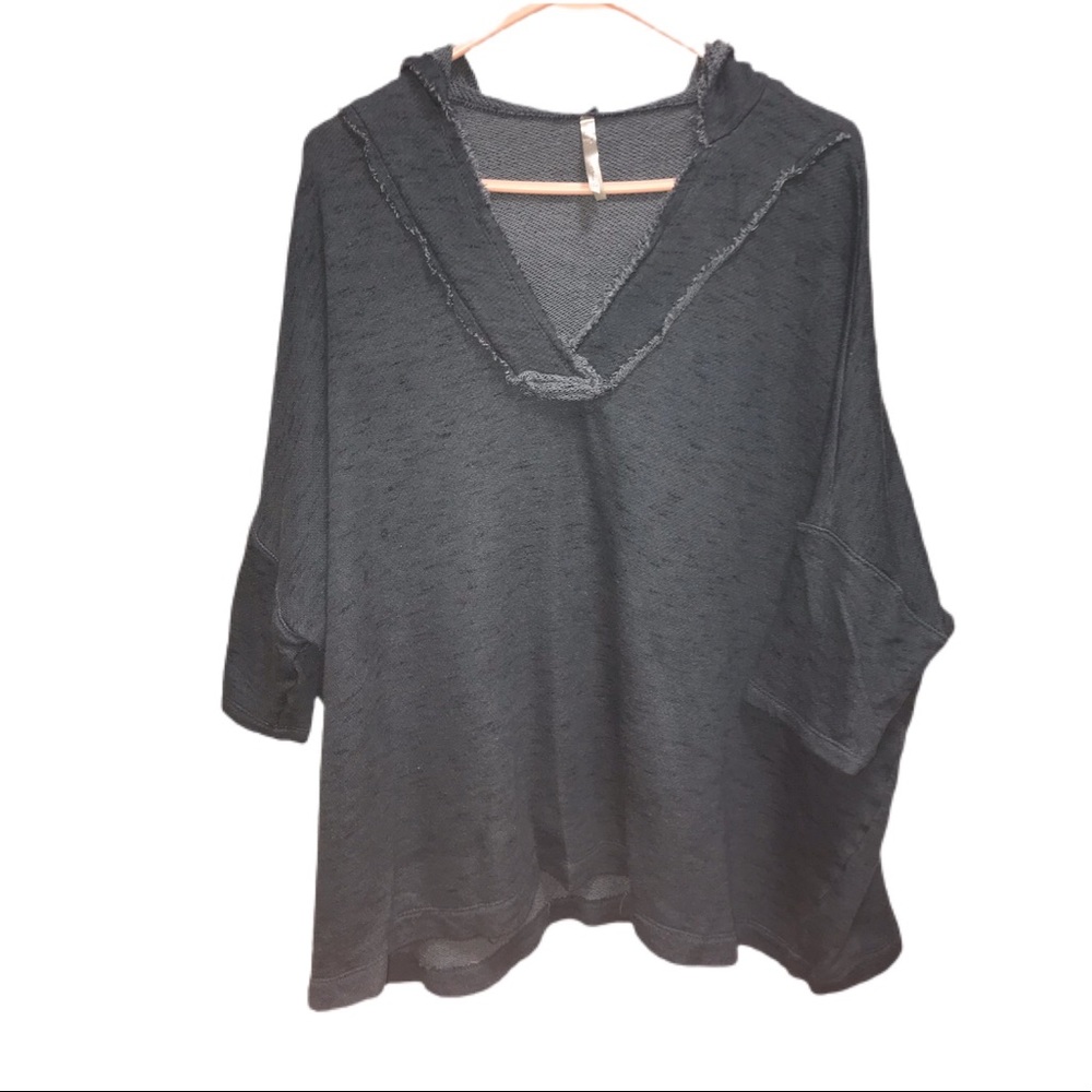 3/4 Length Sleeve Hoodie Shirt